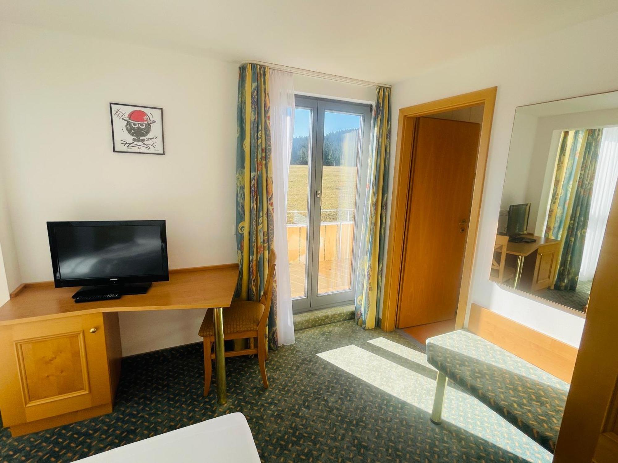 Landhotel Karin Φρόιντενσταντ Εξωτερικό φωτογραφία