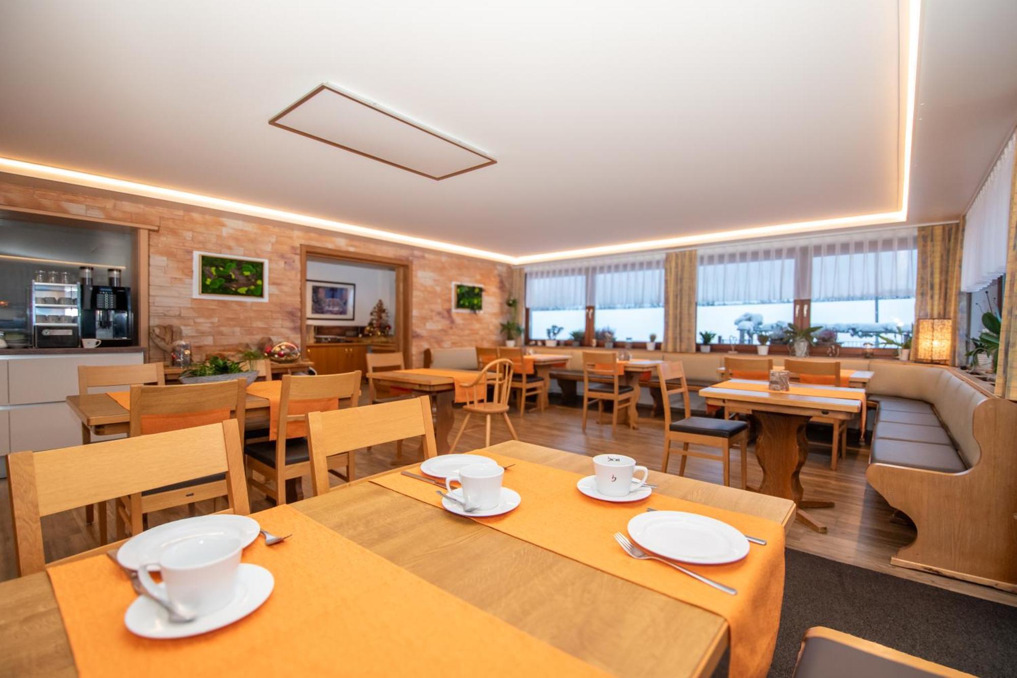 Landhotel Karin Φρόιντενσταντ Εξωτερικό φωτογραφία