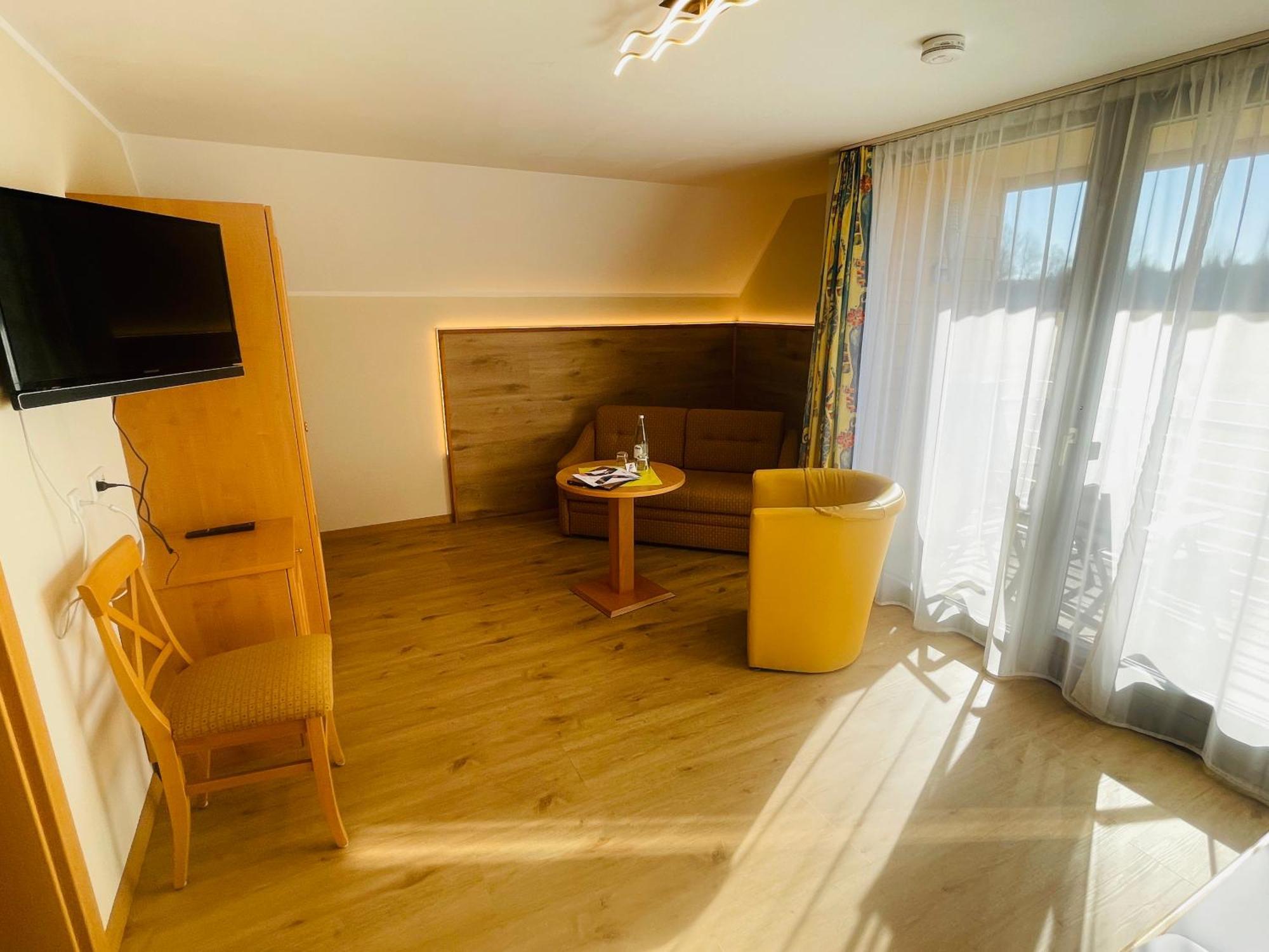 Landhotel Karin Φρόιντενσταντ Εξωτερικό φωτογραφία
