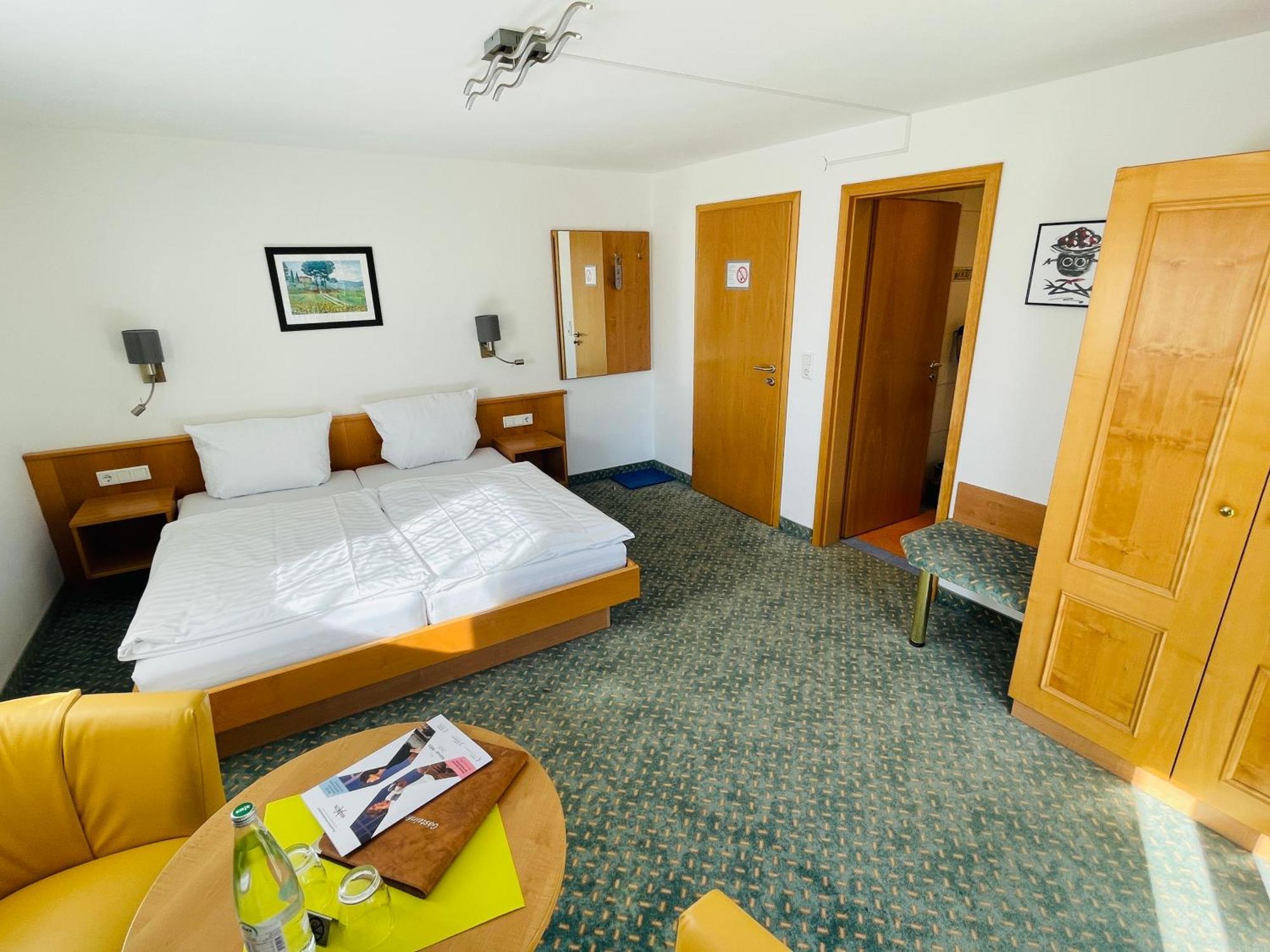 Landhotel Karin Φρόιντενσταντ Δωμάτιο φωτογραφία
