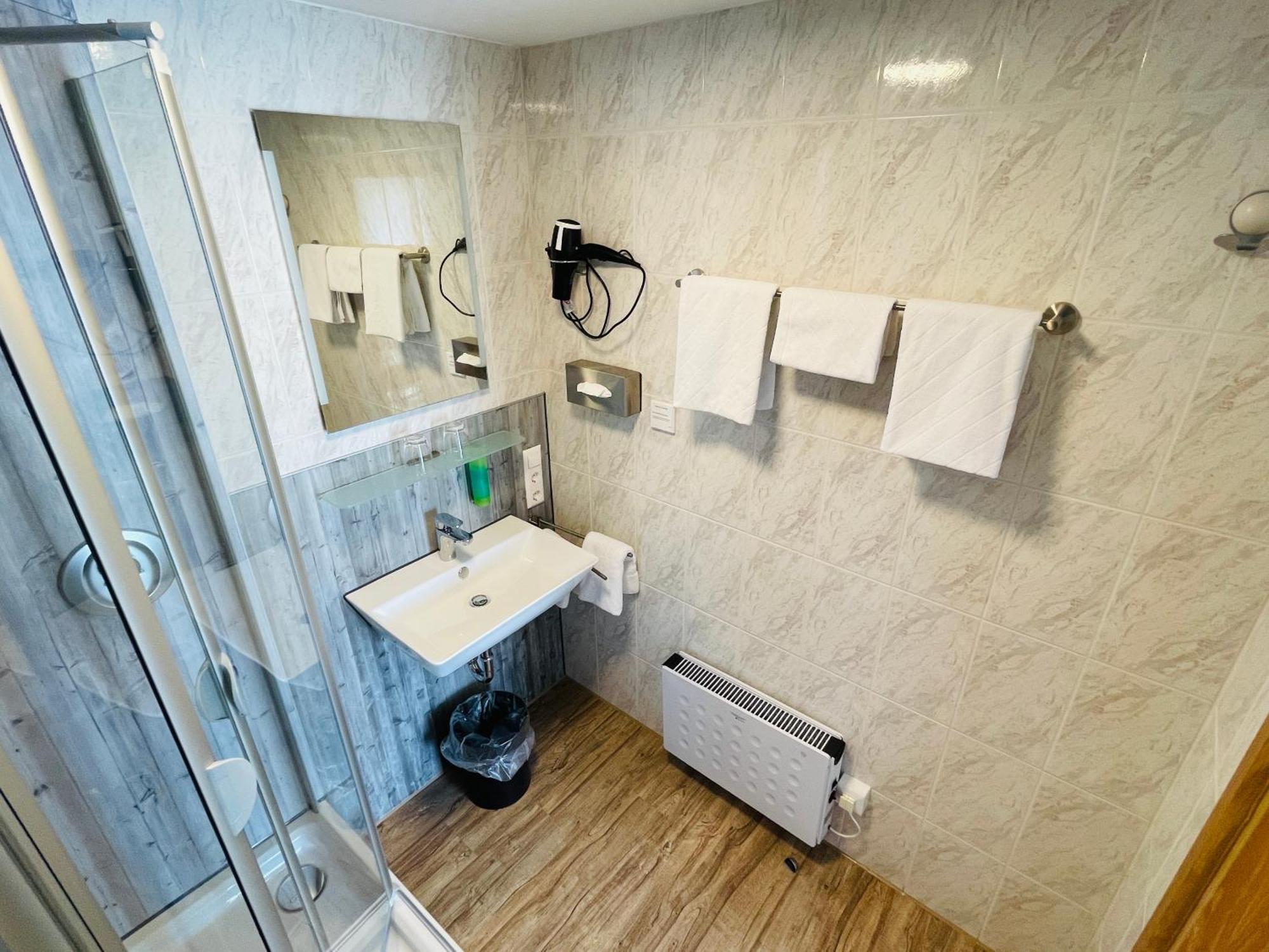 Landhotel Karin Φρόιντενσταντ Εξωτερικό φωτογραφία