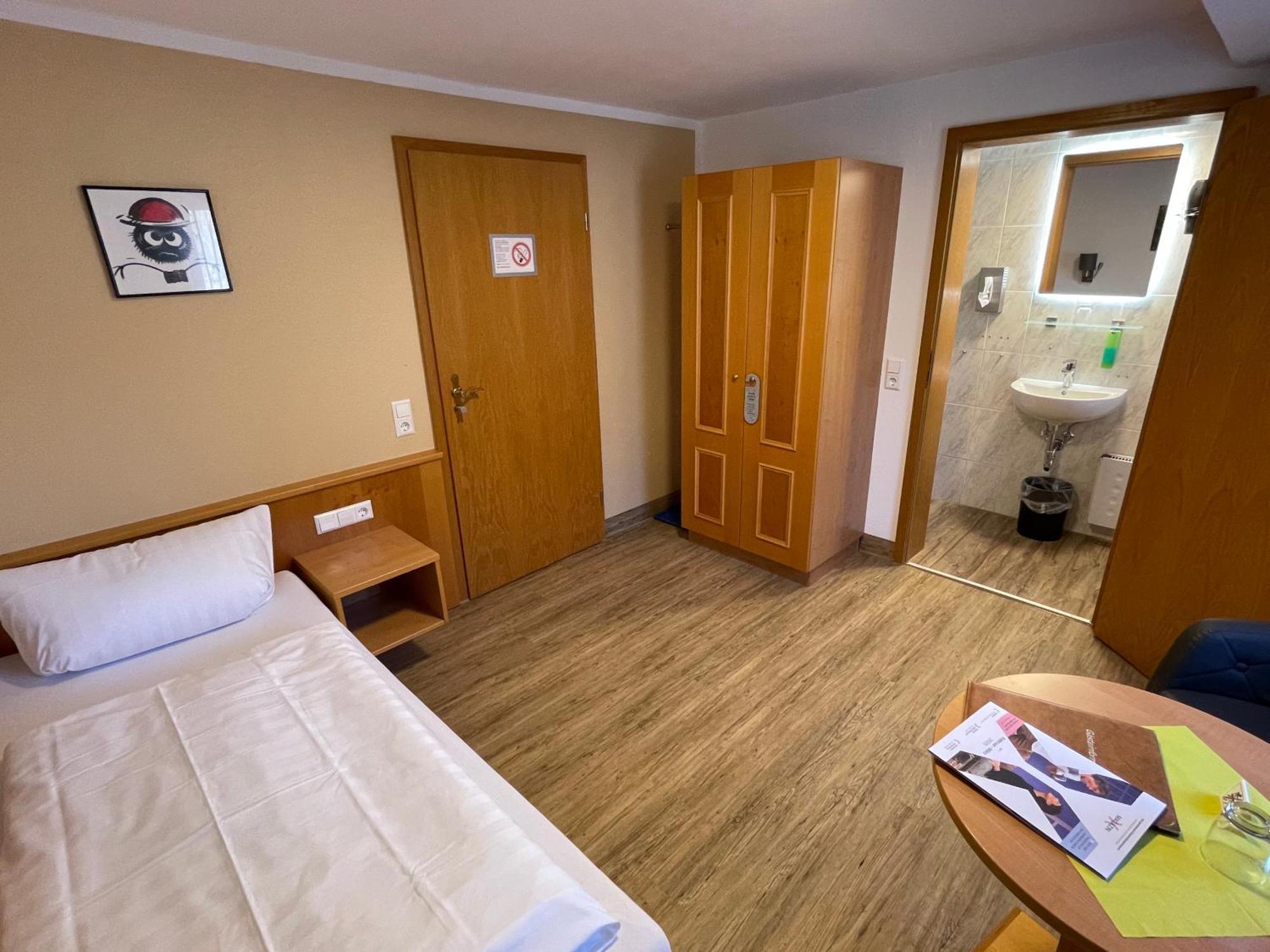 Landhotel Karin Φρόιντενσταντ Δωμάτιο φωτογραφία