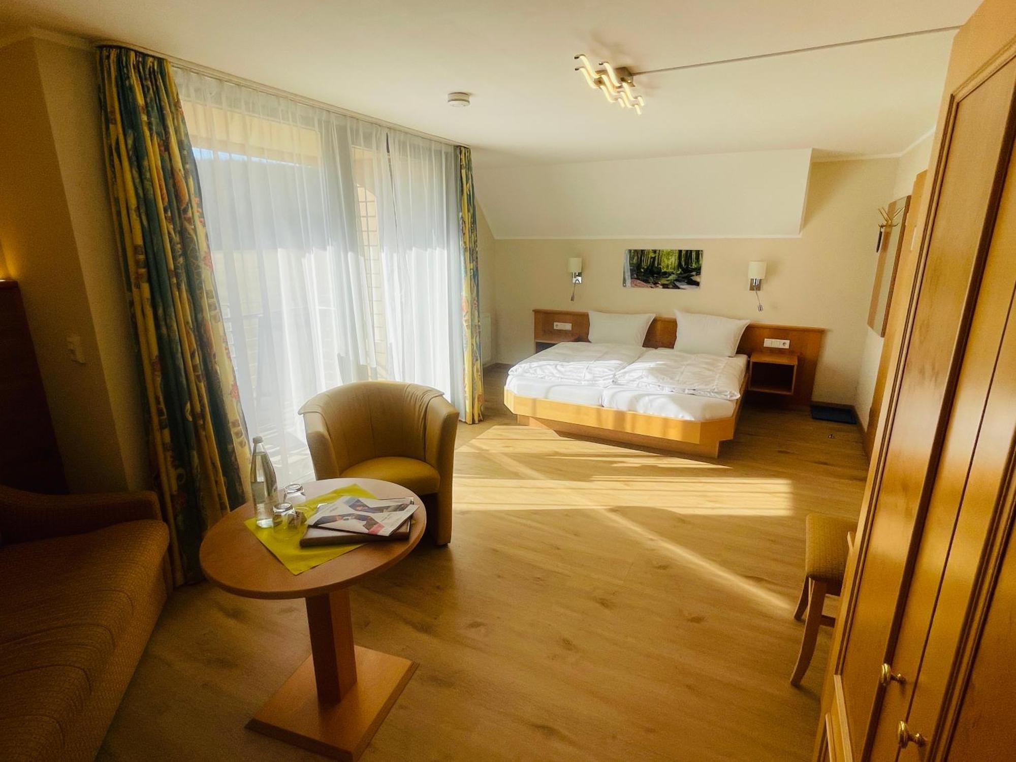 Landhotel Karin Φρόιντενσταντ Εξωτερικό φωτογραφία